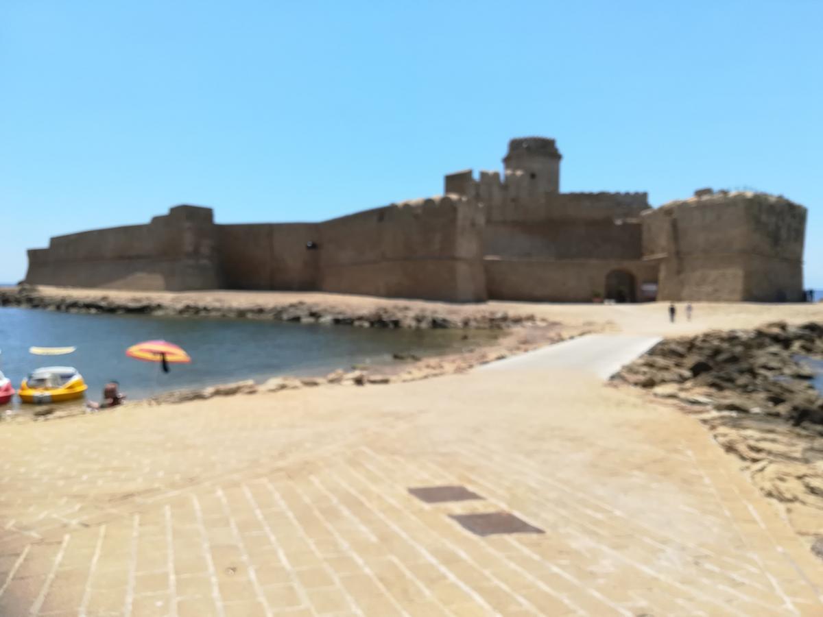 Isola Di Capo Rizzuto Hotel La Calabrese מראה חיצוני תמונה